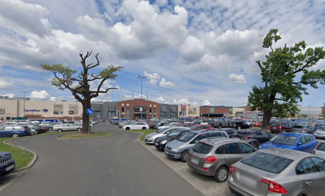 Duże zmiany przy popularnej galerii. Parking będzie płatny