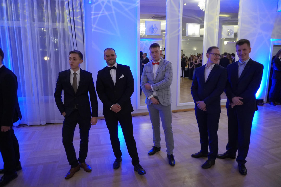 Studniówka III LO w Rzeszowie 