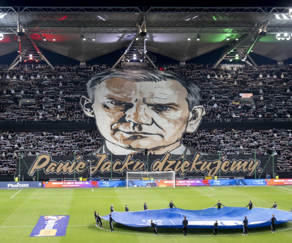 Uczcili pamięć Jacka Magiery, później głośno dopingowali. Zdjęcia kibiców z meczu Legia - Górnik!