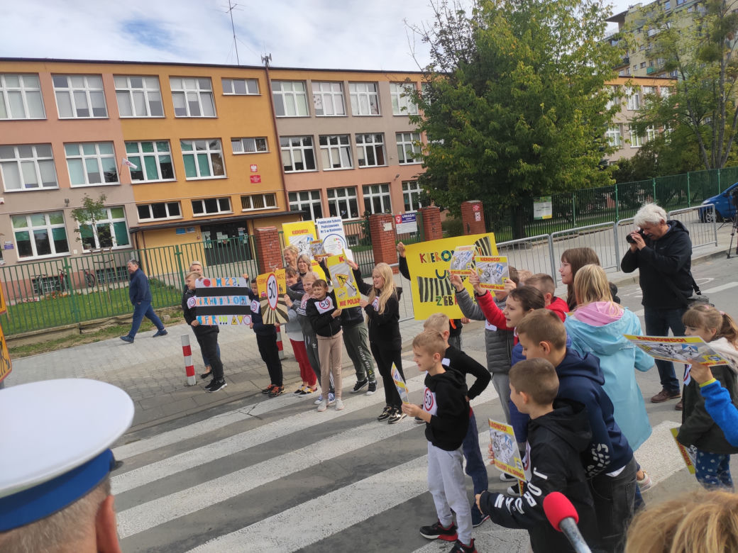 Happening "Kierowco! nie polujemy na zebrach!"