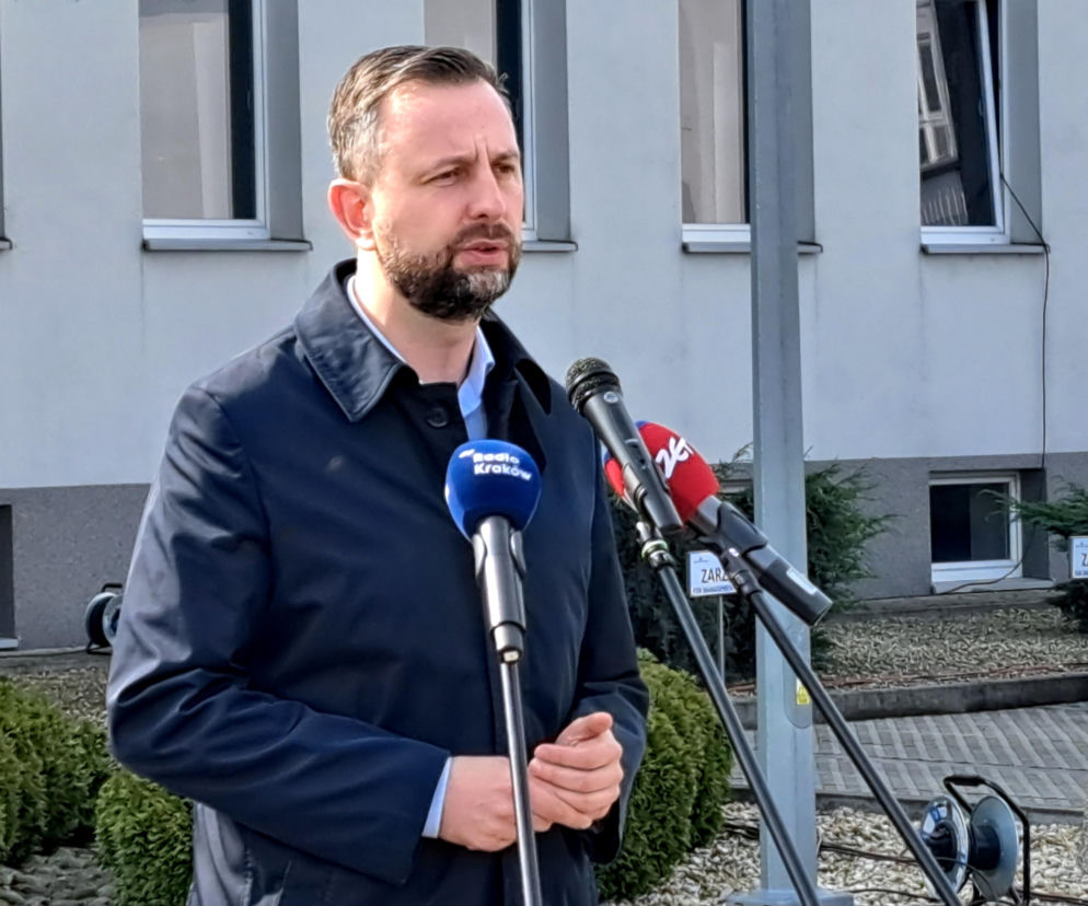 Minister Obrony Narodowej Władysław Kosiniak-Kamysz w Zakładach Mechanicznych w Tarnowie