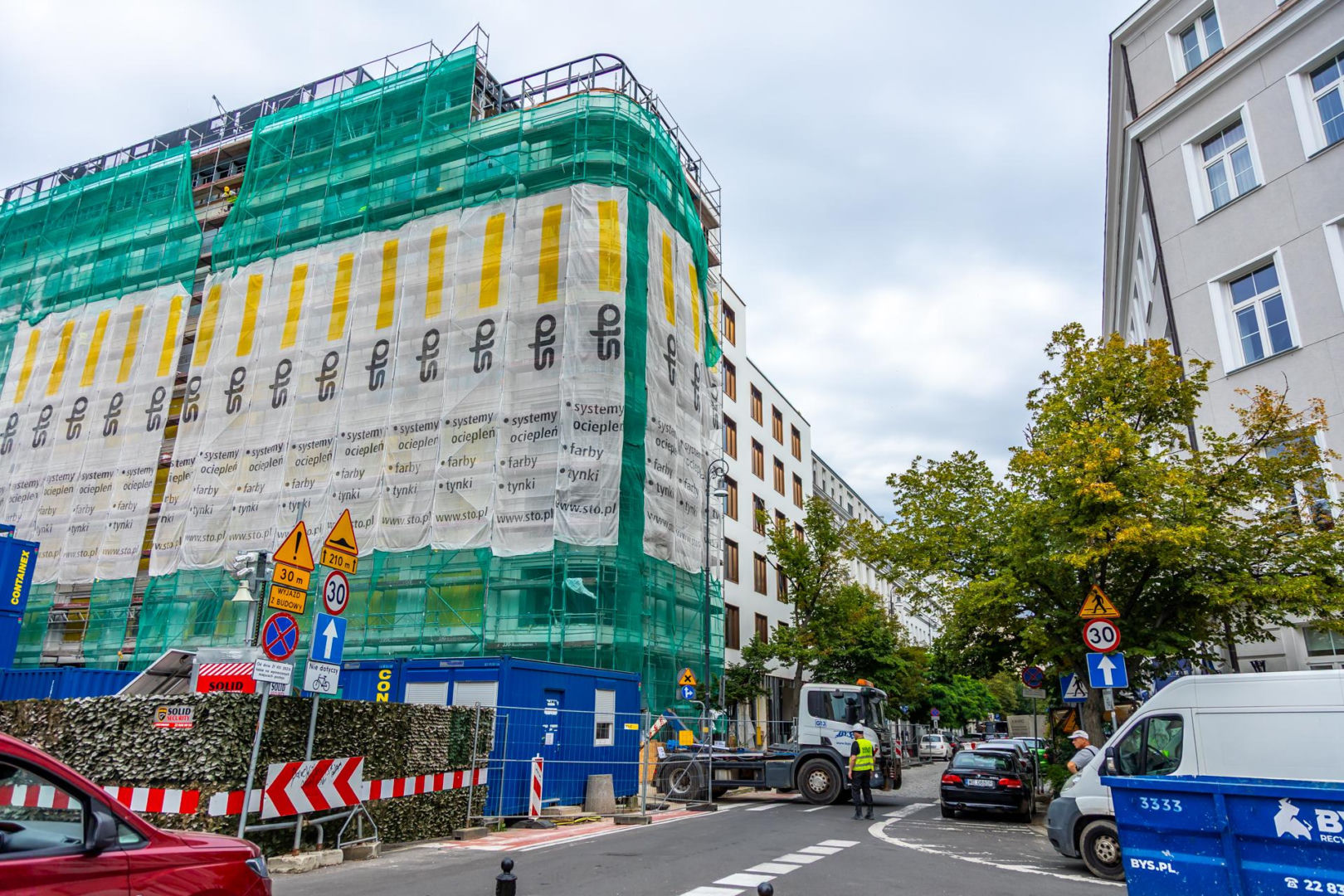 Budowa hotelu Canopy by Hilton Warsaw przy ul. Wilczej 50/52 w Warszawie
