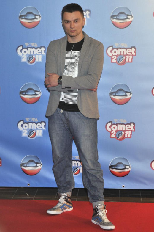 Luty 2011