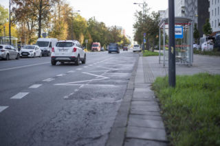 Zniszczona ulica na warszawskiej Pradze przejdzie metamorfozę, kierowców czekają jednak duże utrudnienia