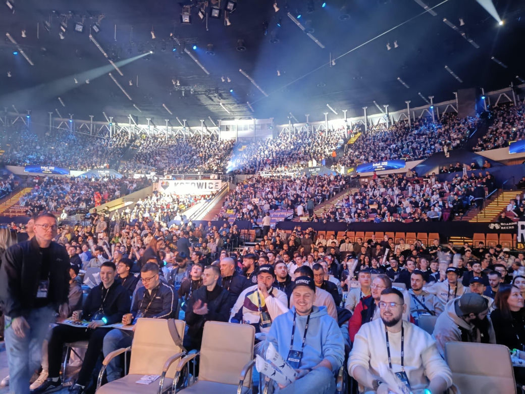 Pierwszy dzień Intel Extreme Masters 2025. Do katowickiego Spodka przybyły tysiące fanów e-sportu