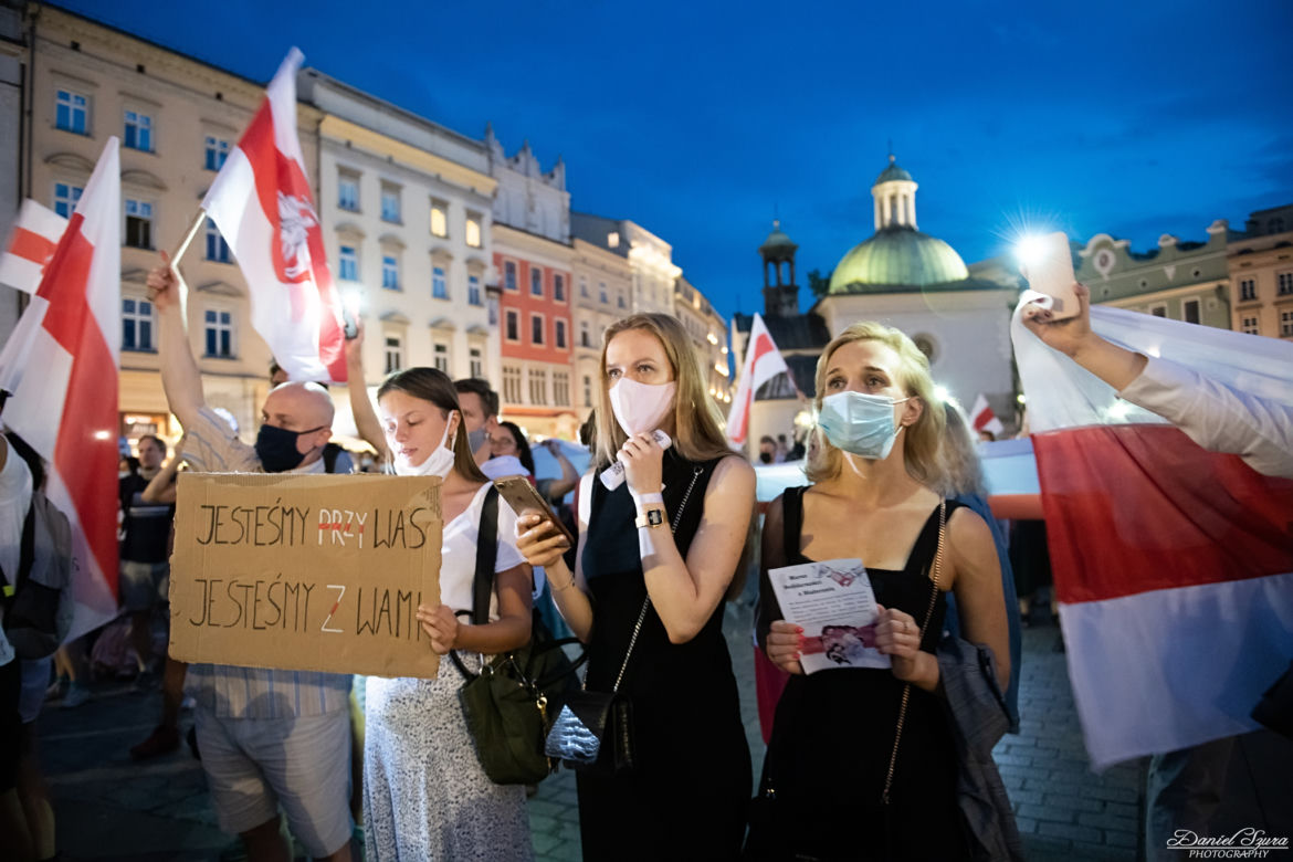 Marsz solidarności z Białorusinami w Krakowie