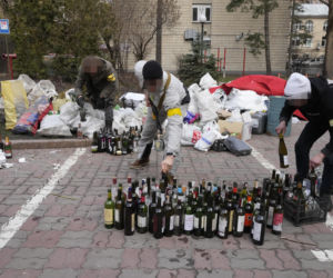 Wojna na Ukrainie - koktajle dla wroga