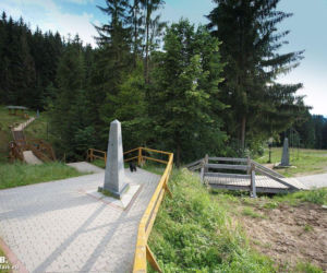 Niezwykła wieś w Beskidach na granicy trzech państw