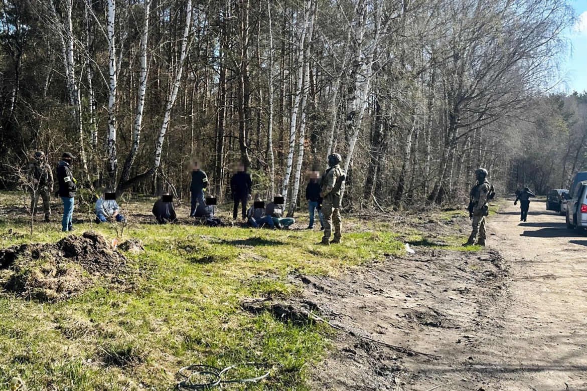 CBŚP rozbiło mafię śmieciową na Warmii i Mazurach