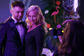 Barwy szczęścia, odcinek 3284: Justyna pochwali się światu, jak zdobyła młodego Mirka. Plan podstępnej agentki zadziała - ZDJĘCIA