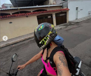 Fani w żałobie po śmierci znanej influencerki. Horror rozegrał się na drodze