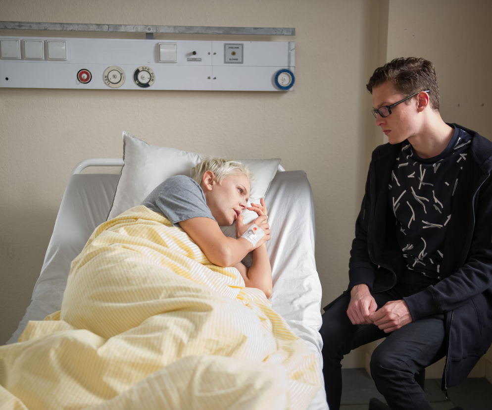 Na Wspólnej odcinek 2415, Ilona (Anna Samusionek), Maks (Adam Fidusiewicz)