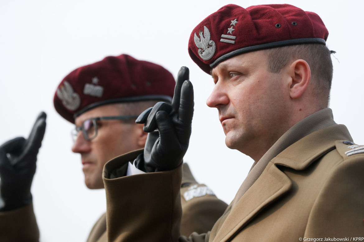 Rocznica Katastrofy Smoleńskiej w Krakowie. Prezydent Duda oddał hołd ofiarom