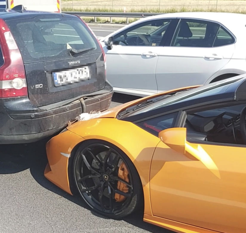  Lambo za 1,5 mln rozbite, alfa romeo na dachu. Wielkie kraksy w Warszawie