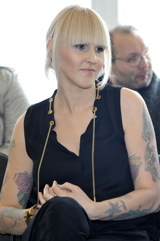 Chylińska nieźle się zmieniła. Duże usta i gładka twarz. Poznajecie ją jeszcze?