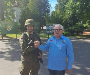 Jedni hucznie świętowali rocznicę wyborów z 1989 r., inni dusili prawdziwki