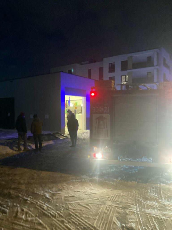 Porsche wjechało w żłobek w Lublinie. Bo kierująca pomyliła gaz z hamulcem 