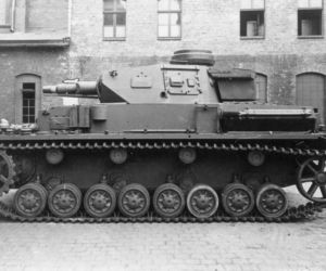Czołg Panzer IV, Ausf. F-1