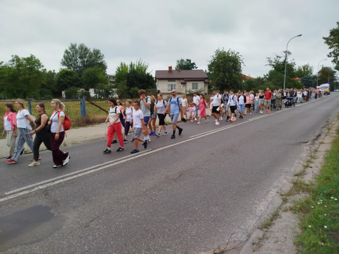 Siedleccy pielgrzymi są już w drodze na Jasną Górę. 46. pielgrzymka piesza z Siedlec do Częstochowy wyruszyła 2 sierpnia