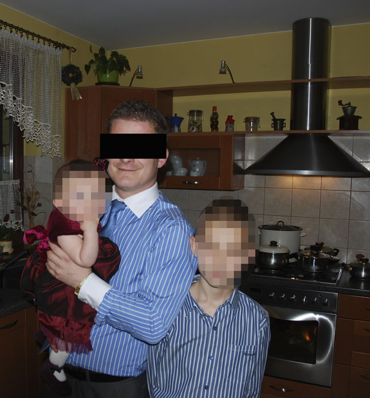 Żył z czterema żonami. WYŁUDZIŁ MILIONY
