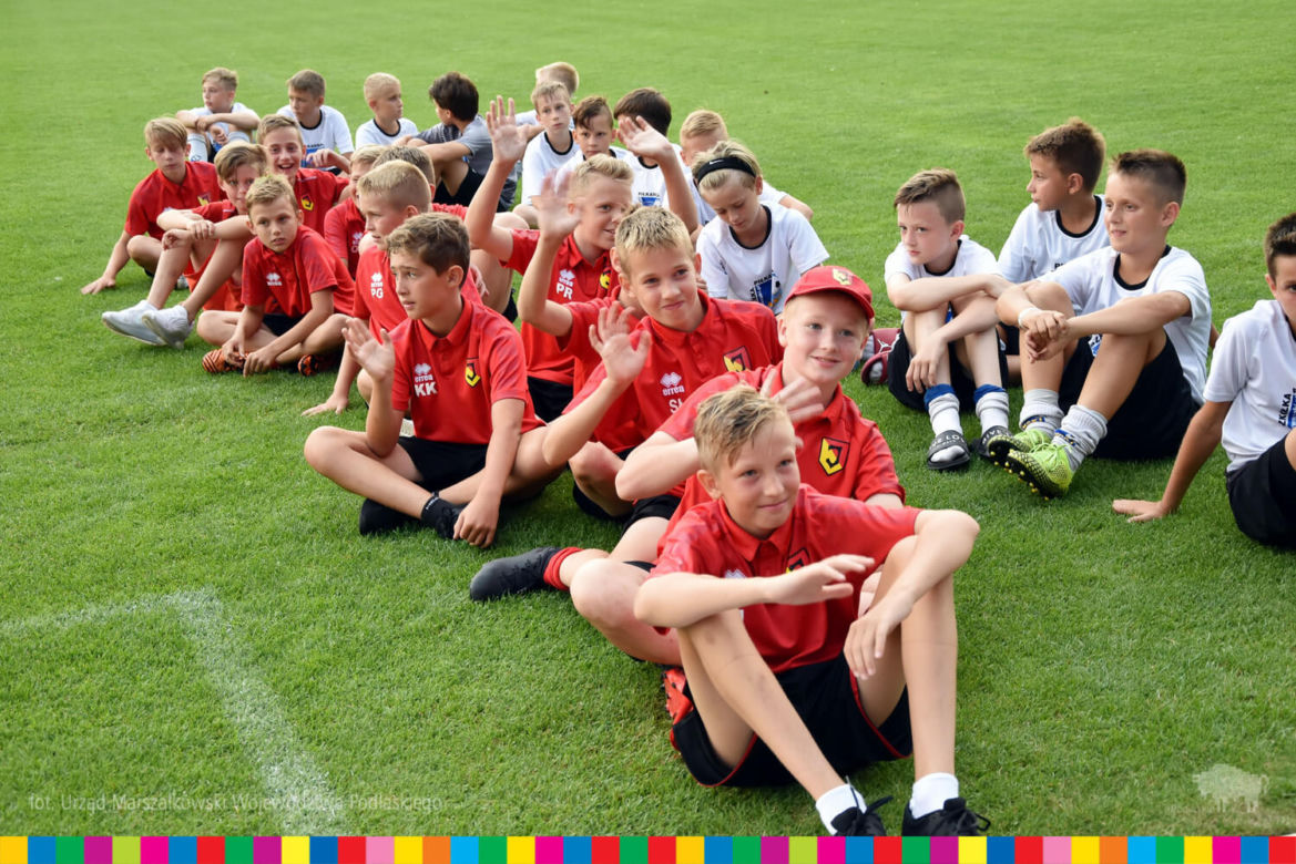 Jagiellonia Białystok z pucharem od marszałka i kibiców [ZDJĘCIA]