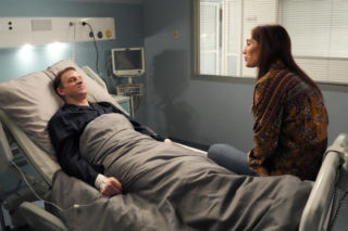 Barwy szczęścia, odcinek 3316: Uwolniony Łukasz wydobrzeje w szpitalu! Jego koszmar z więzieniem przez wariatkę Agnieszkę wreszcie się skończy - ZDJĘCIA