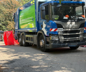 Śmiertelny wypadek w Warszawie. Nie żyje kobieta