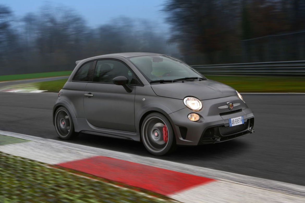 Abarth 695 biposto