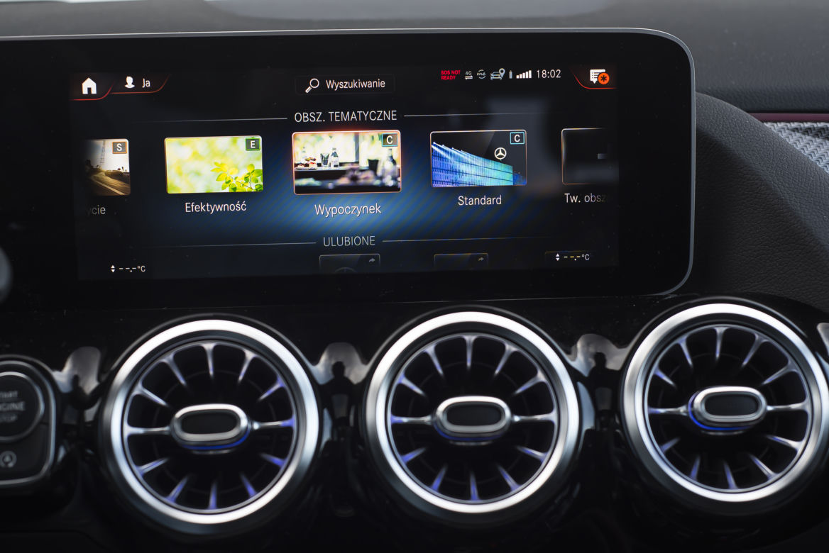 Mercedes-Benz Klasy B 200d 8G-DCT AMG Line 