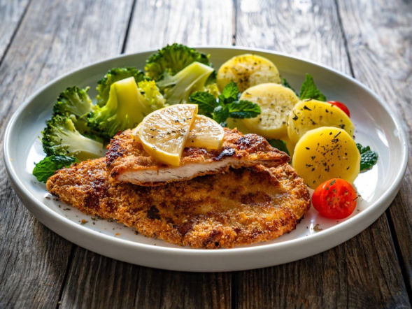 Schabowe w tej panierce bez bułki tartej to mistrzostwo świata. Hit z Instagrama podbija internet