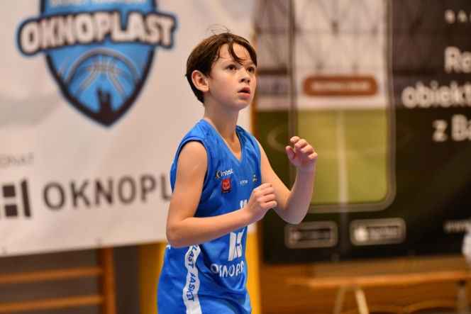 Oknoplast Basket w Stowarzyszeniu Krakowska Koszykówka Młodzieżowa