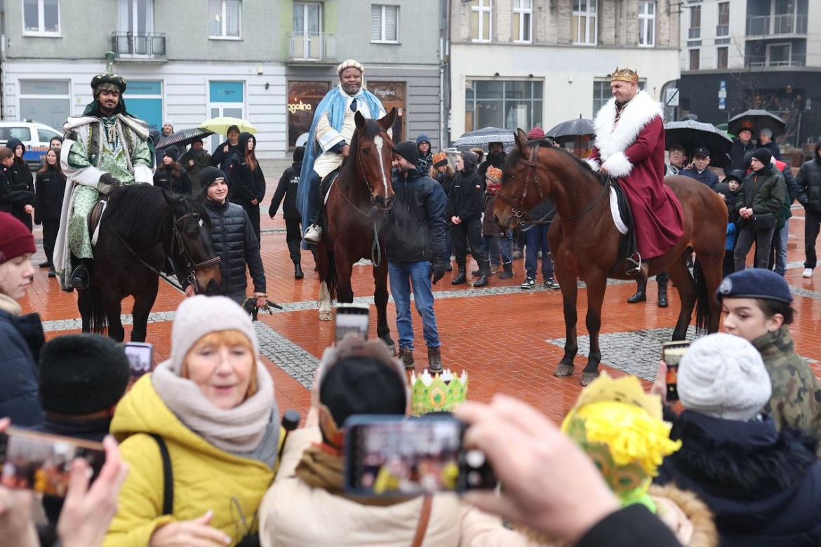 Orszak Trzech Królu 2024 w Bytomiu