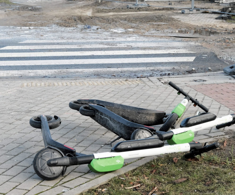 Hulajnogi zagracają stolicę