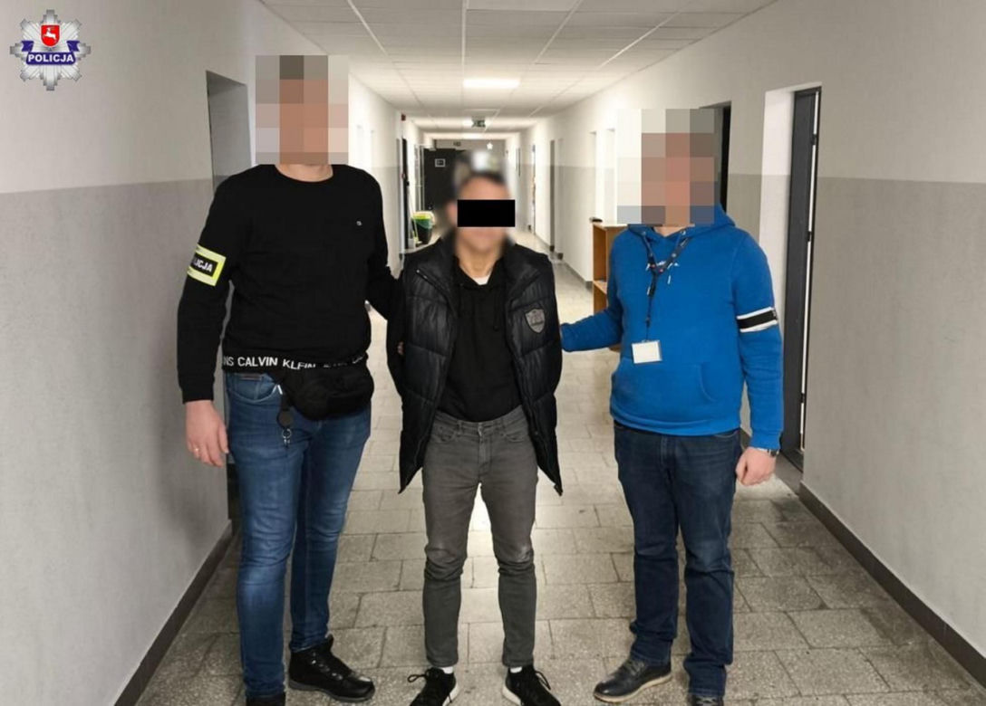 Zabrali gotówkę i kosztowności, ale nie zdążyli uciec. Akcja policji pod Lublinem