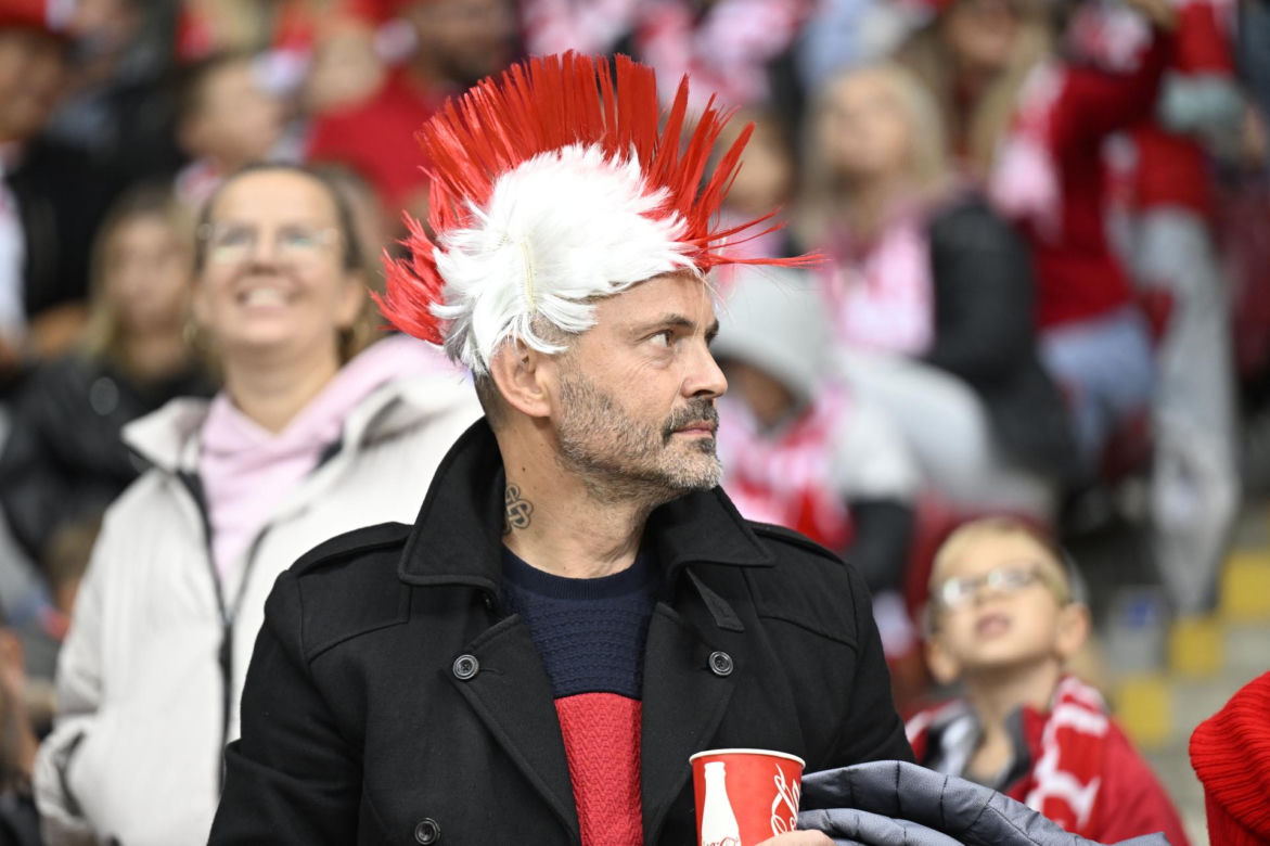 Tłumy kibiców na PGE Narodowym w Warszawie. Polska-Bośnia [ZDJĘCIA]