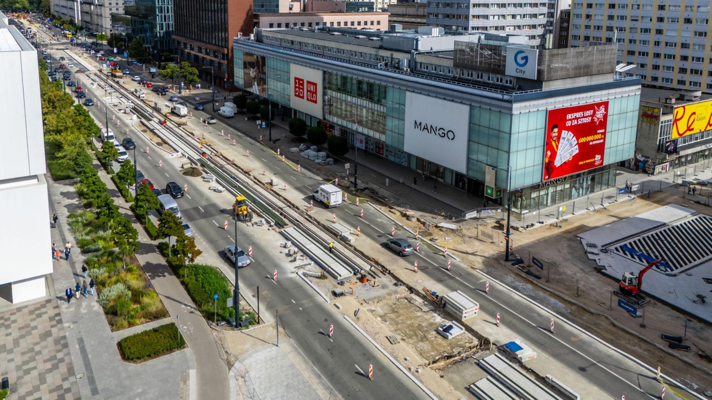 Remont torów tramwajowych na ulicy Marszałkowskiej w Warszawie