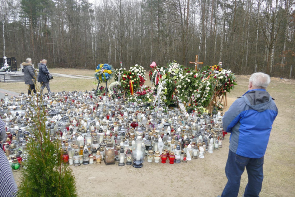 Fani chcą zbudować pomnik Krawczykowi 