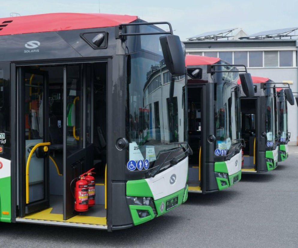 Nowe autobusy hybrydowe Solaris w zajezdni MPK Lublin. O inwestycji w tabor dowiesz się więcej z Radioplus.