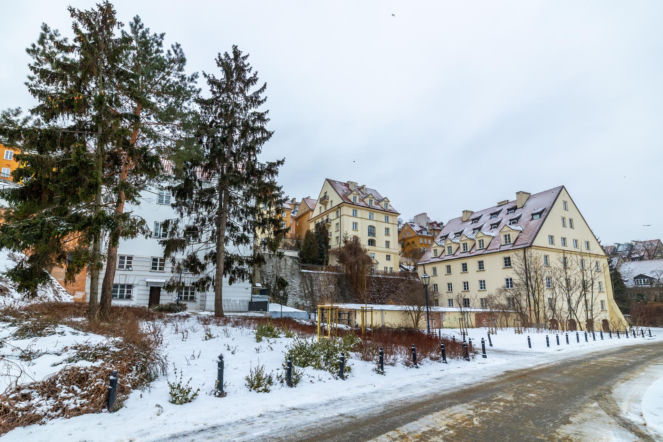 Dom Profesorów na ul. Brzozowej w Warszawie