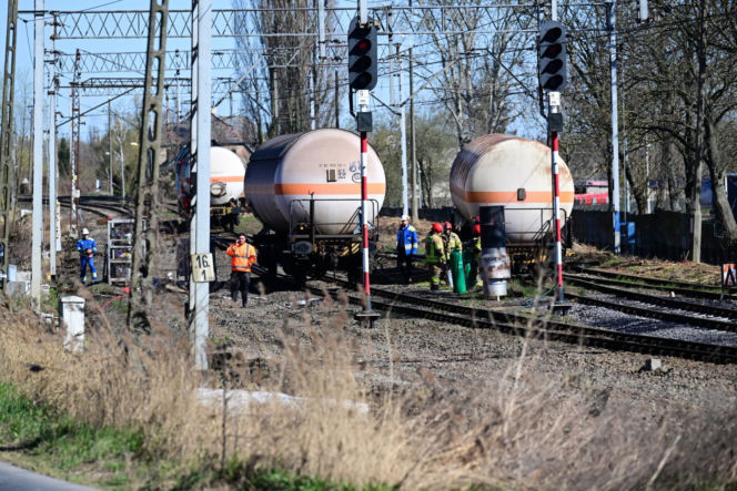 Akcja przepompowywania amoniaku z wykolejonej cysterny