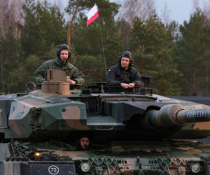 Karol Nawrocki z wizytą na Łotwie. Spotkał się z polskimi żołnierzami