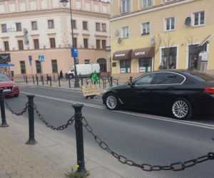 Siadł na ulicy i nie chciał zejść. Ekolodzy zorganizowali w Lublinie blokady