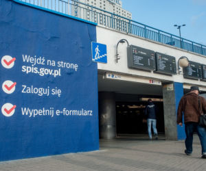 Ten mural przypomina o udziale w Narodowym Spisie Powszechnym Ludności i Mieszkań