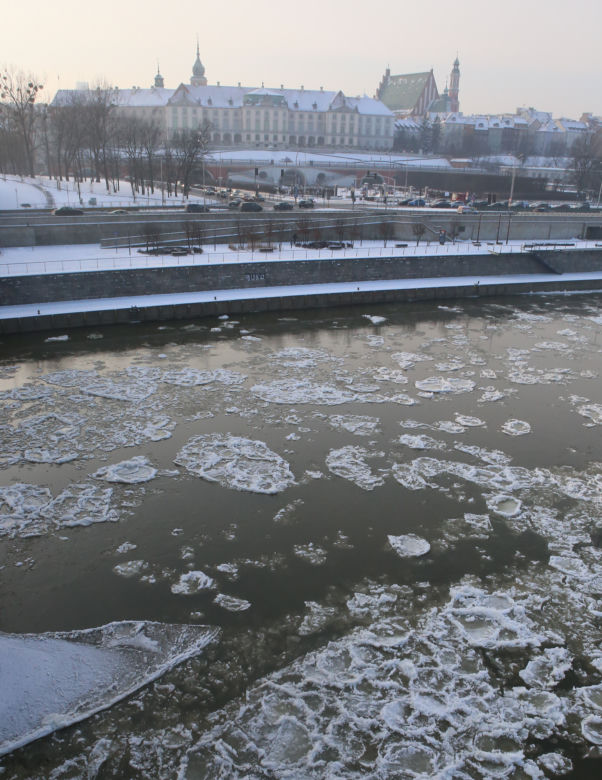 Wisła w Warszawie zaczęła zamarzać