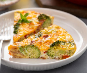 Tarta brokułowa, która wygląda jak z restauracji. Gotowa w kilka chwil