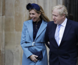 Boris Johnson przestał samodzielnie oddychać. Rozpacz ciężarnej narzeczonej 