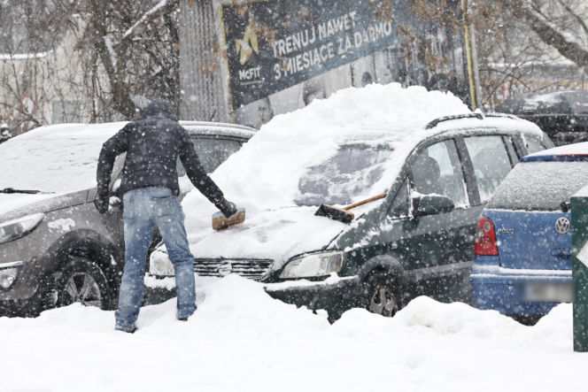 Gołoledź paraliżuje Polskę!