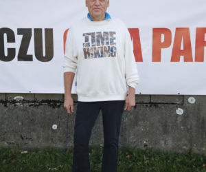 Protest w sprawie odwołania proboszcza w Grojcu