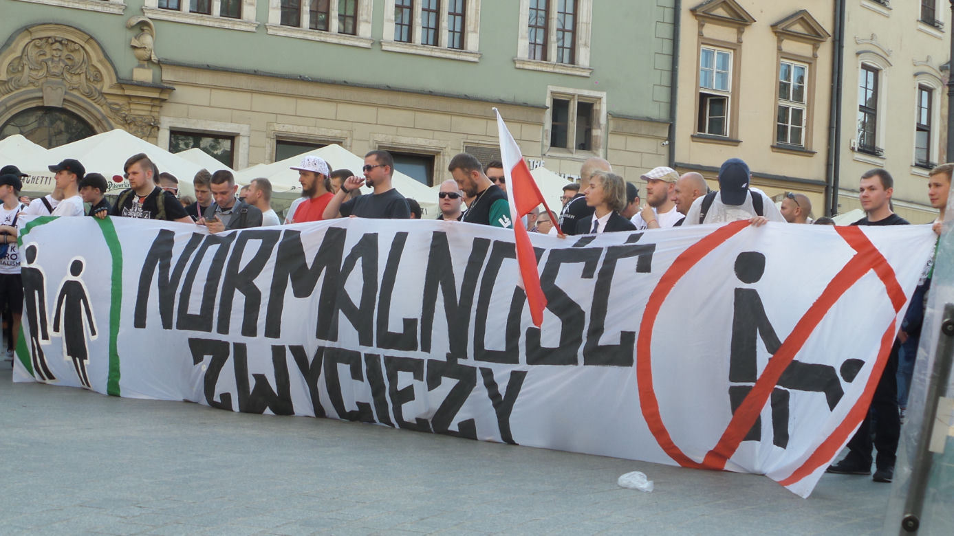 "Zboczeńcy, wypier**lać".Manifestowali przeciwko Marszowi Równości 18.05.2019 w Krakowie