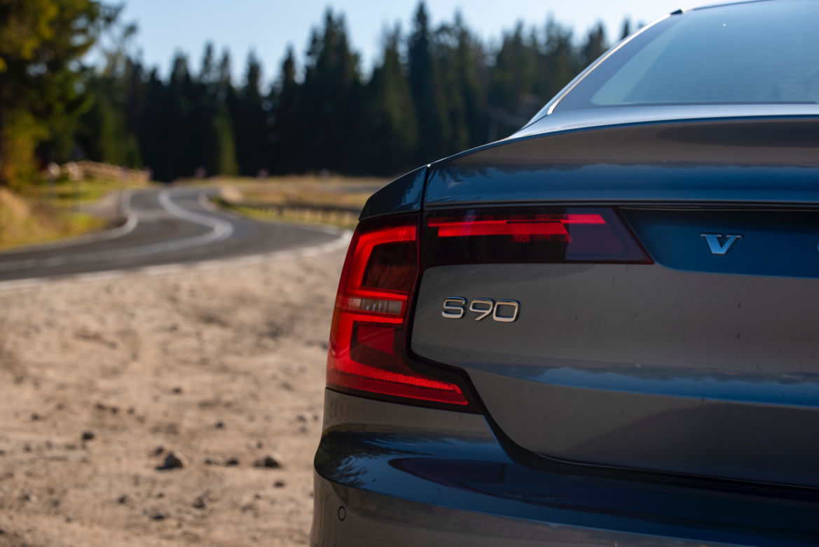 Volvo S90 T8 AWD Plug-in Hybrid Inscription